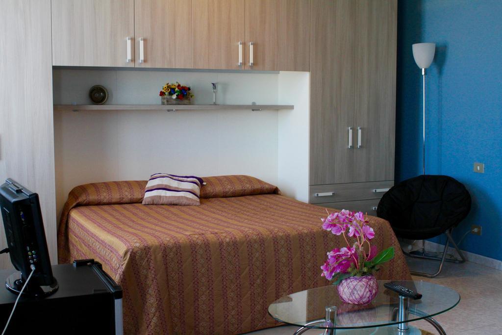 צ'רטוזה די פאביה Hotel Monumento מראה חיצוני תמונה